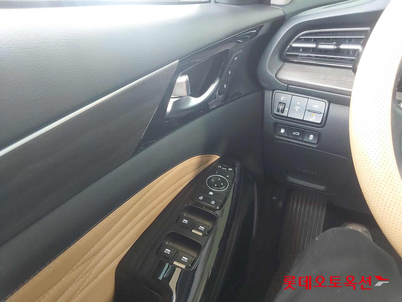 Kia K7 id 3803751 из Кореи 28