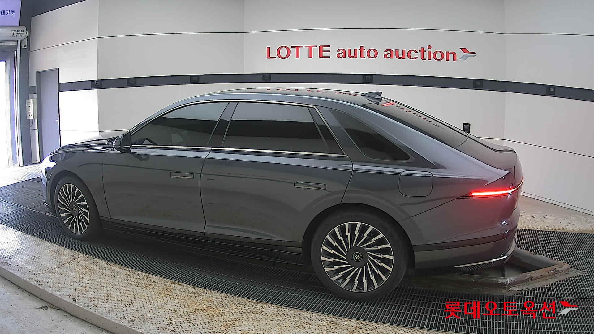 Hyundai Grandeur Hybrid id 3822853 из Кореи 11