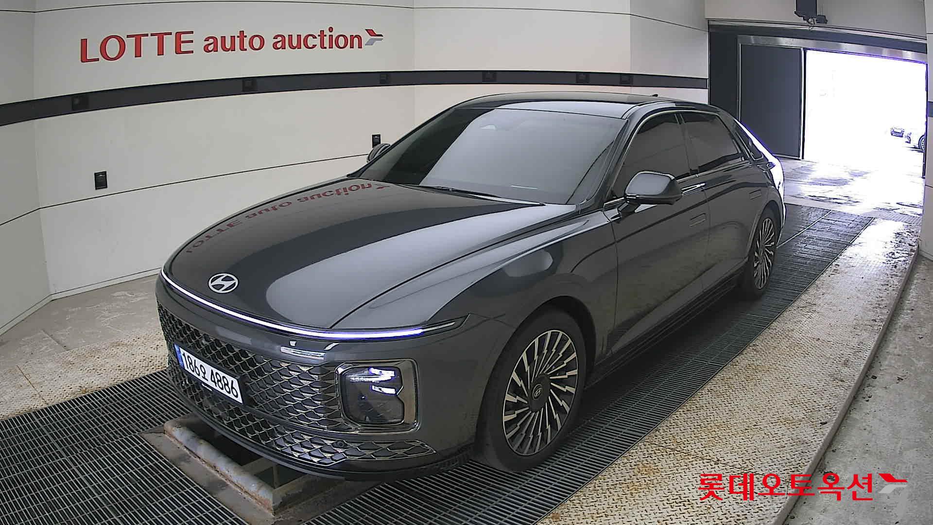 Hyundai Grandeur Hybrid id 3822853 из Кореи 14