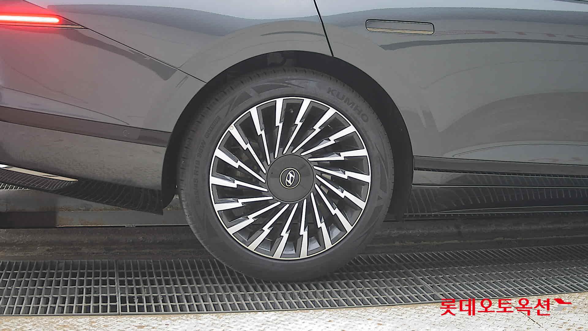 Hyundai Grandeur Hybrid id 3822853 из Кореи 24