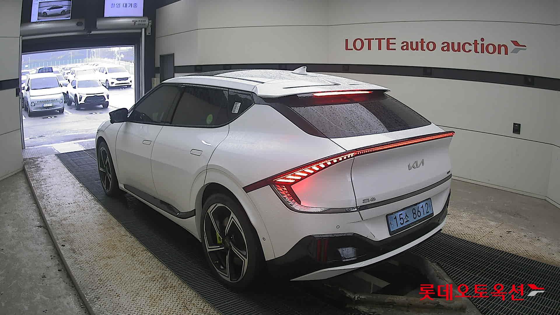 Kia EV6 GT 2023 Белый из Кореи, фото 6