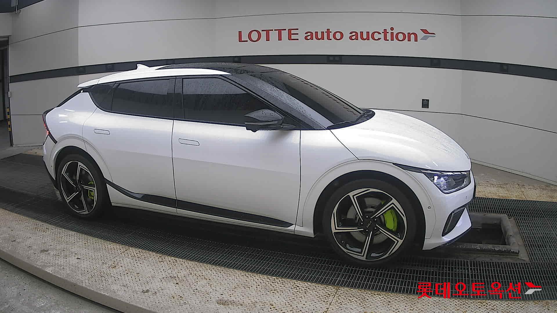 Kia EV6 GT id 3809930 из Кореи 17