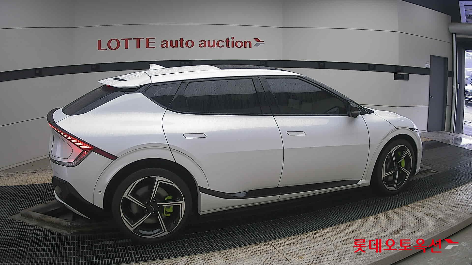 Kia EV6 GT id 3809930 из Кореи 18