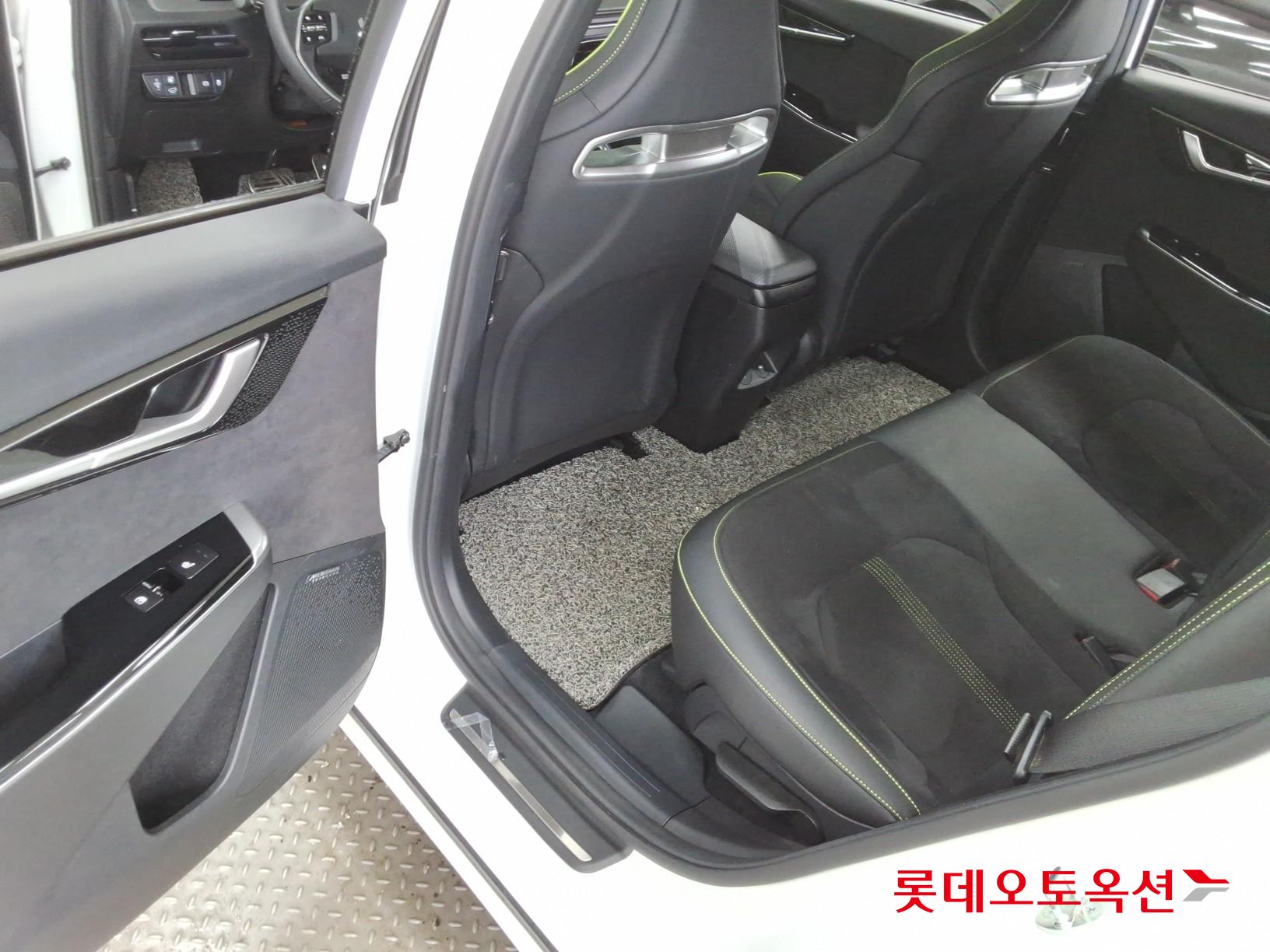 Kia EV6 GT id 3809930 из Кореи 37