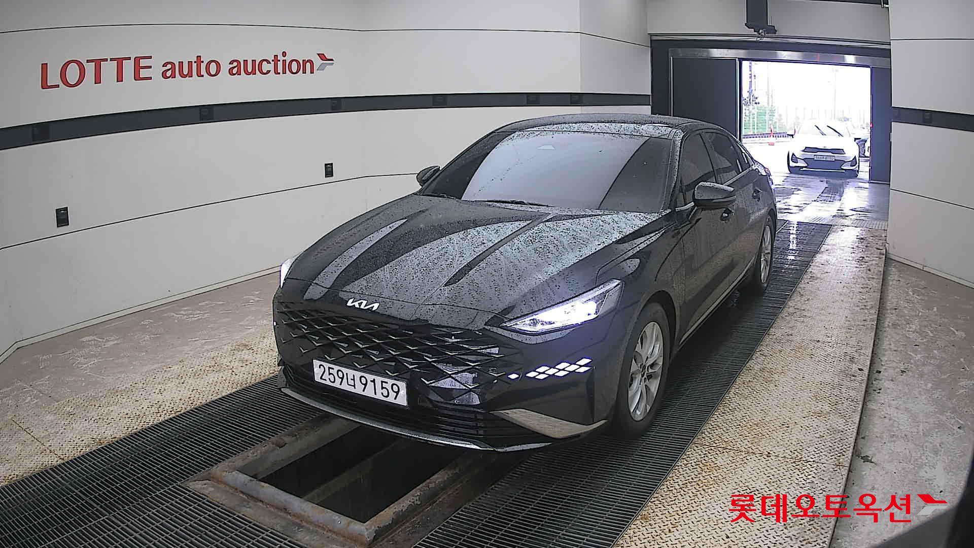 Kia K8 2024 Черный из Кореи