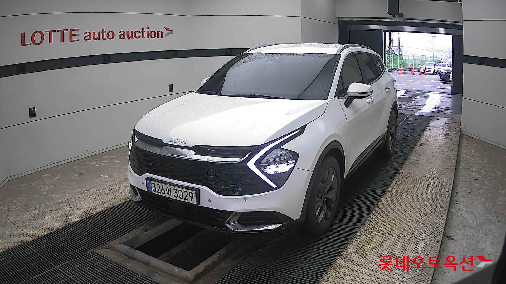 Kia Sportage 2022 Белый из Кореи