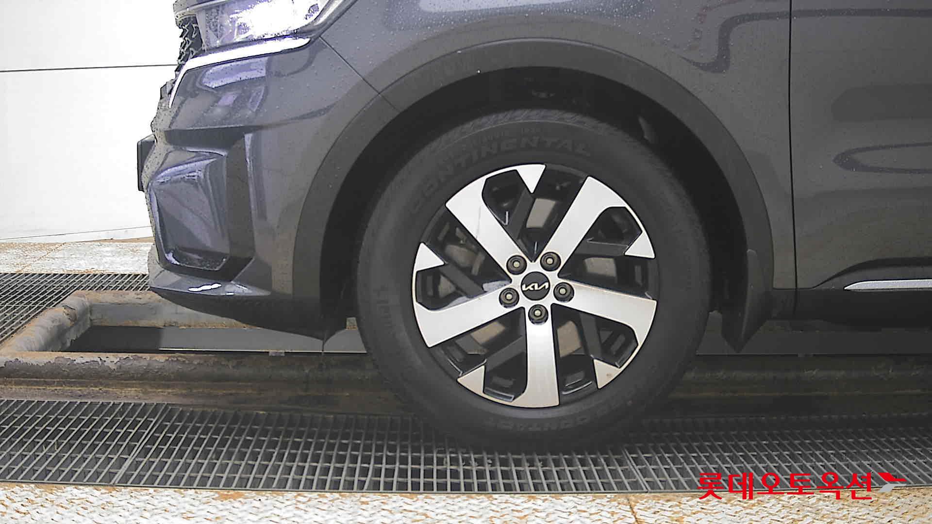 Kia Sorento id 3809928 из Кореи 21