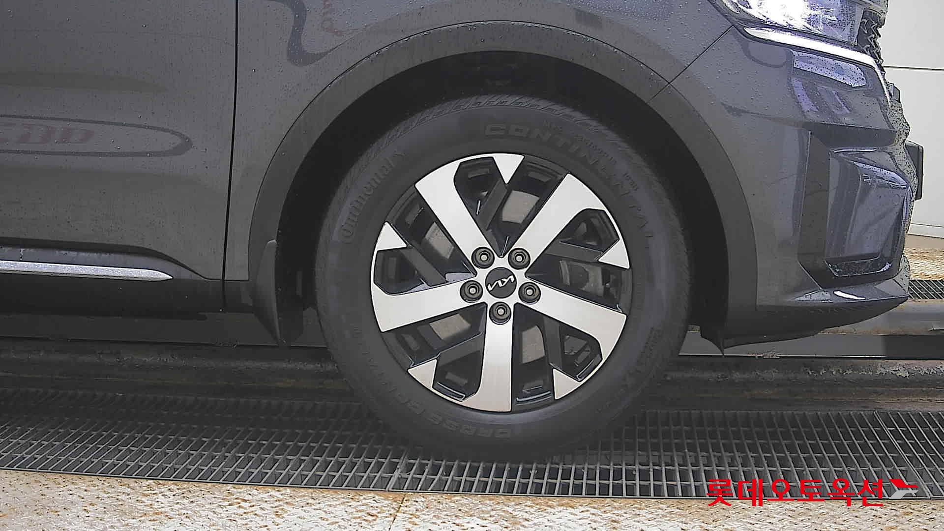 Kia Sorento id 3809928 из Кореи 23