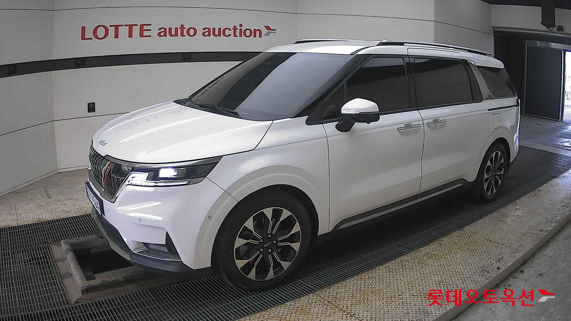 Kia Carnival Limousine id 3816442 из Кореи 13