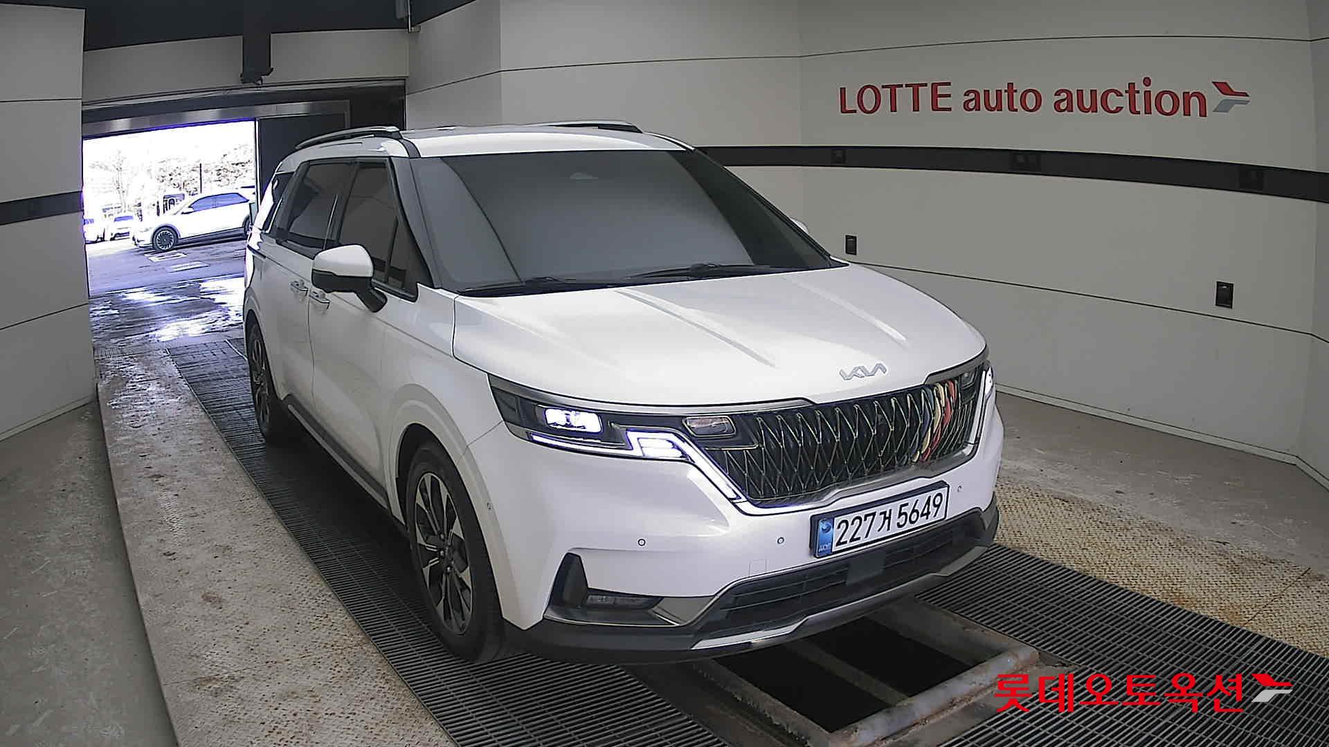 Kia Carnival Limousine id 3816442 из Кореи 15