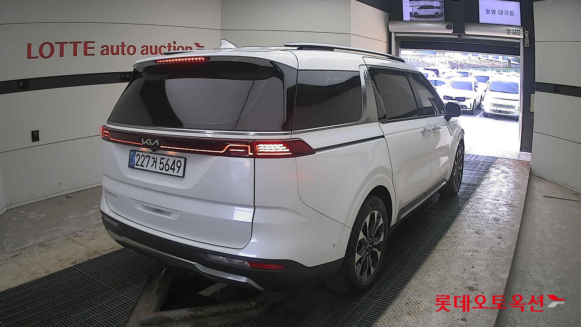 Kia Carnival Limousine id 3816442 из Кореи 20