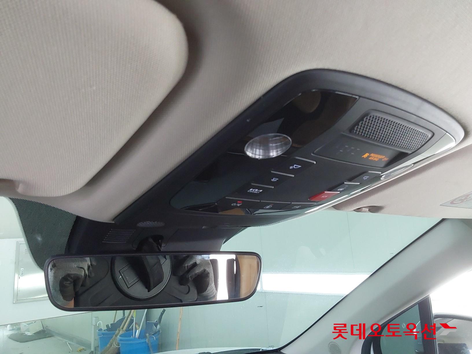 Kia Carnival Limousine id 3816442 из Кореи 30