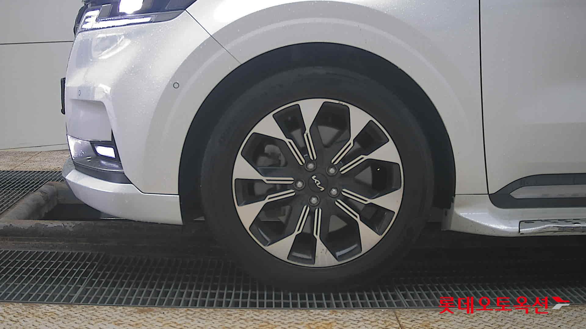 Kia Carnival Hairimujin id 3809977 из Кореи 21