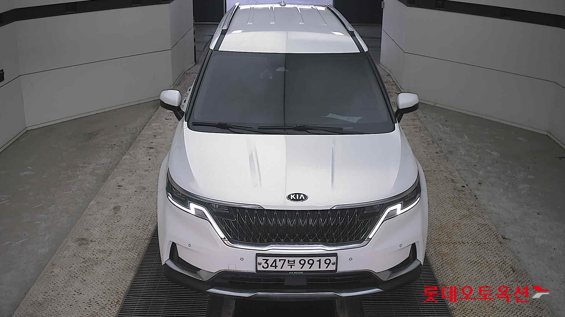 Kia Carnival id 3809985 из Кореи 8