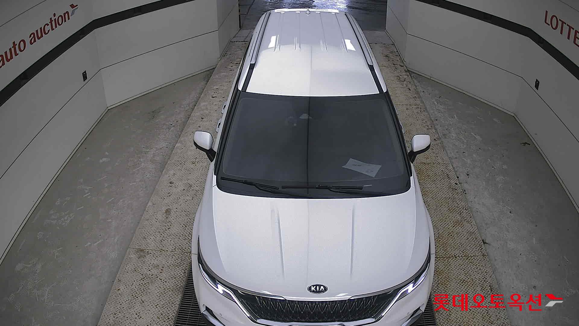 Kia Carnival id 3809985 из Кореи 25