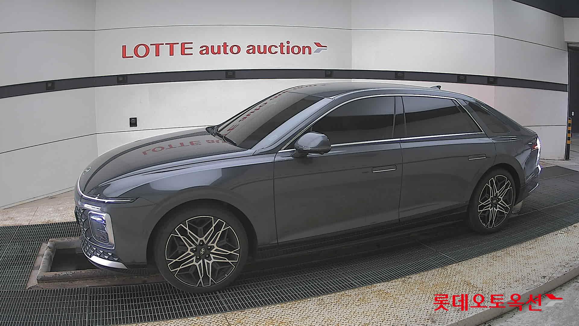 Hyundai Grandeur Hybrid id 3837080 из Кореи 12