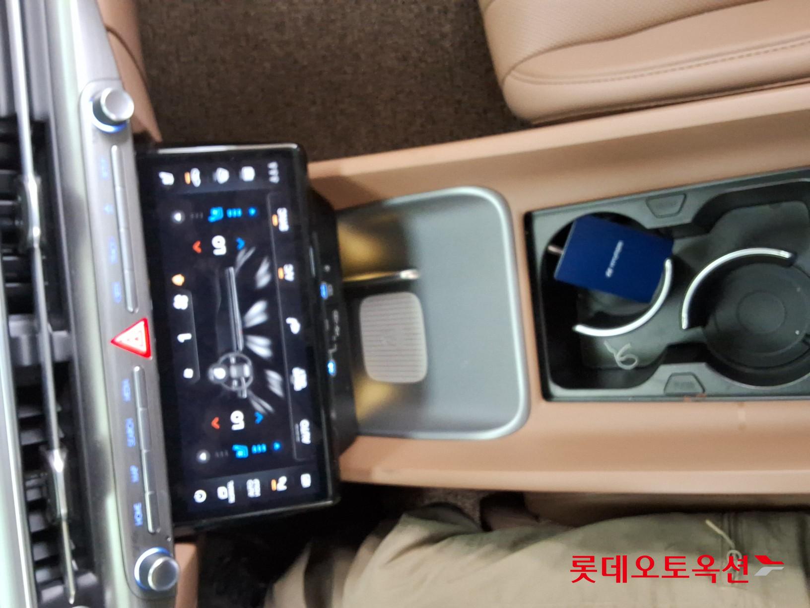 Hyundai Grandeur Hybrid id 3837080 из Кореи 31