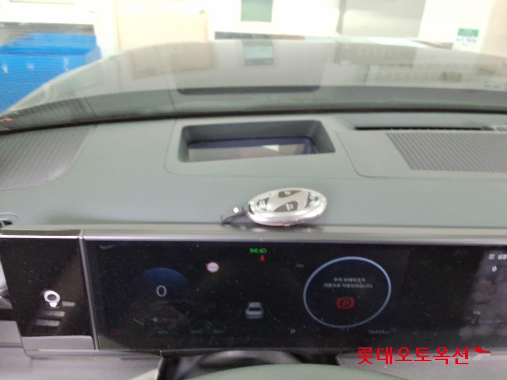 Hyundai Grandeur Hybrid id 3837080 из Кореи 33