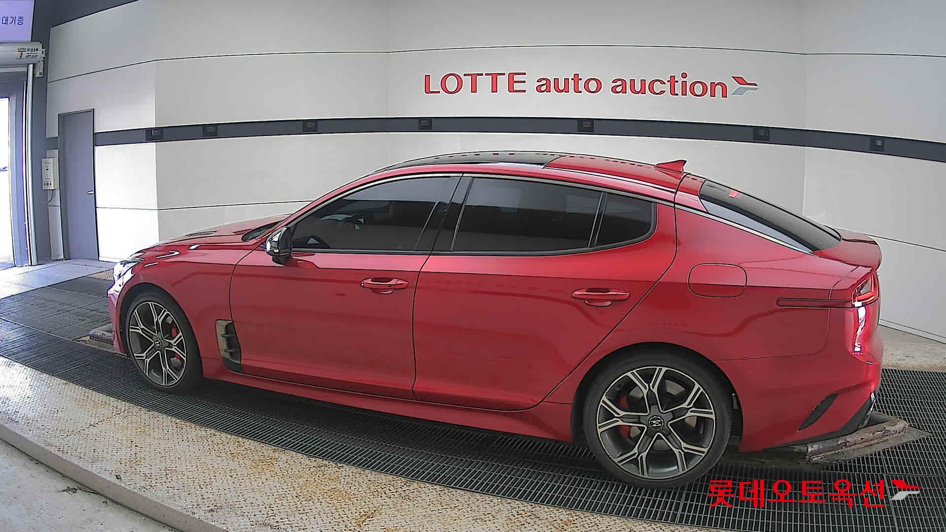 Kia Stinger id 3822974 из Кореи 11