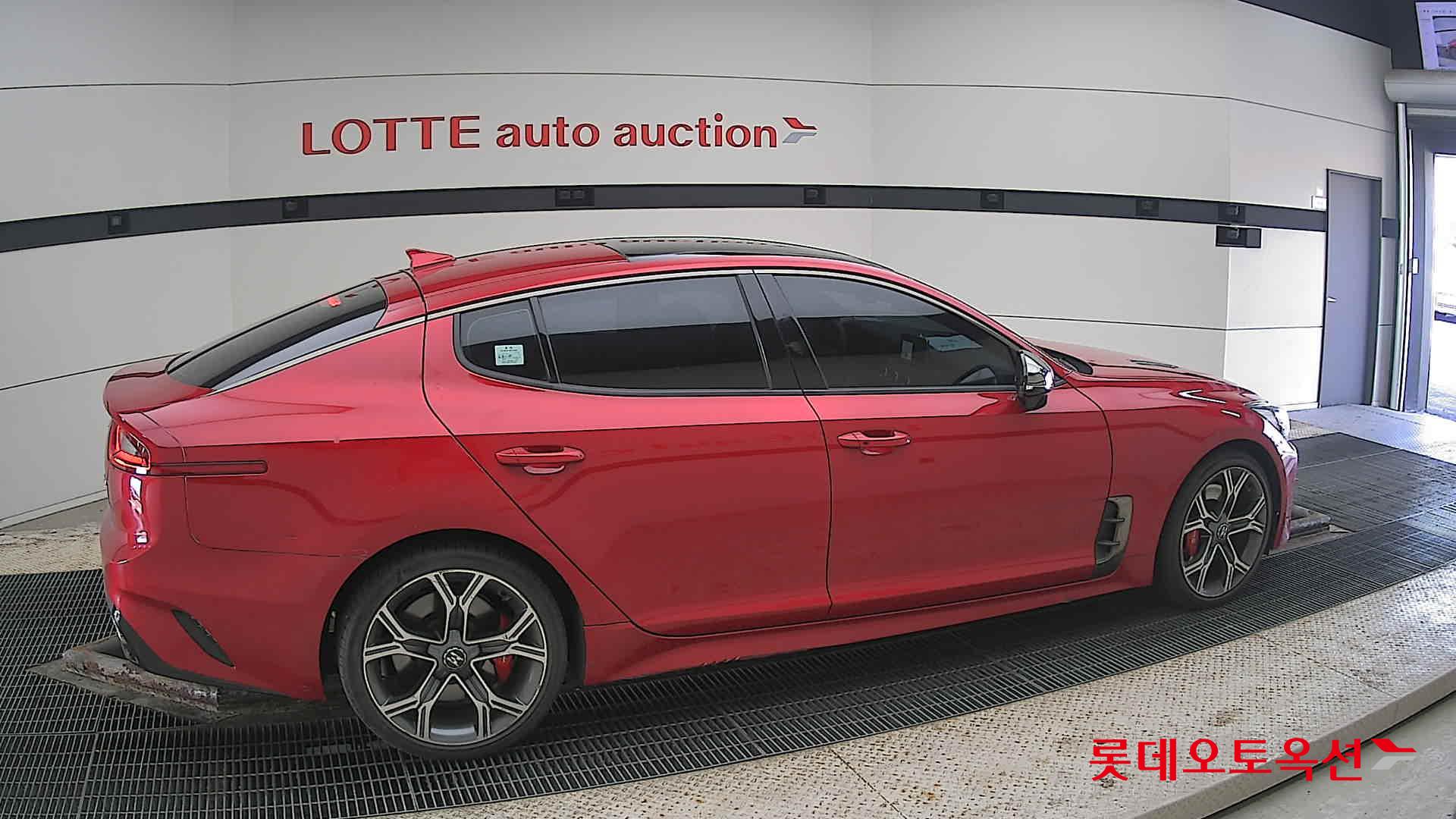 Kia Stinger id 3822974 из Кореи 18