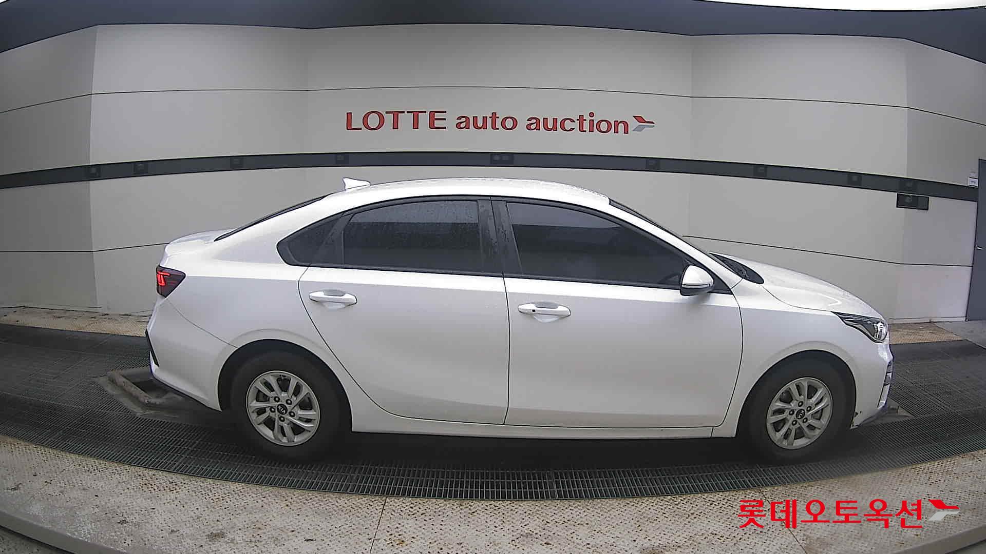 Kia K3 2019 Белый из Кореи, фото 3