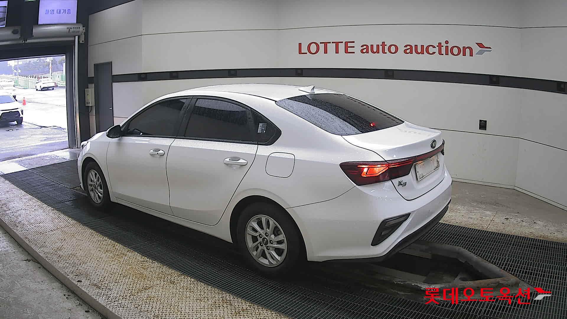 Kia K3 id 3809990 из Кореи 10