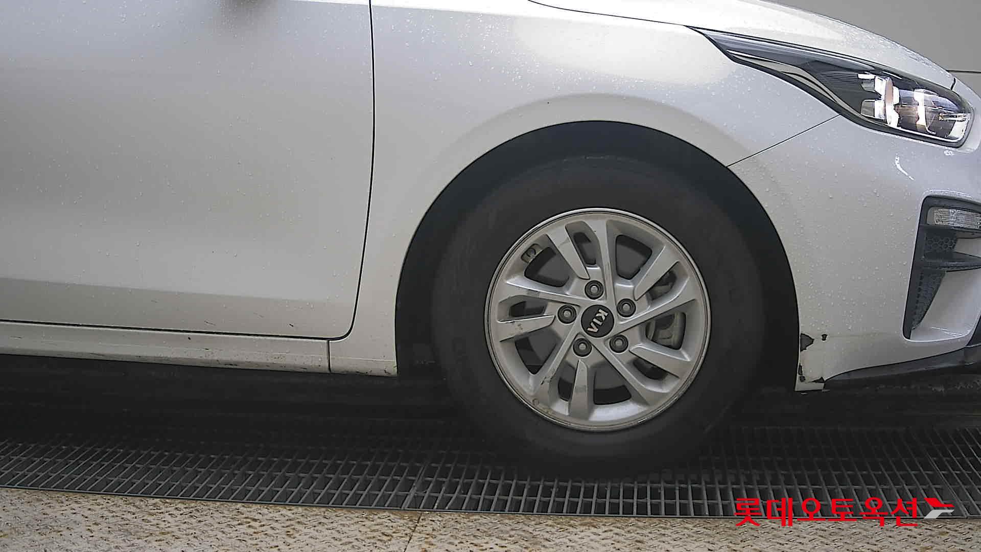 Kia K3 id 3809990 из Кореи 23