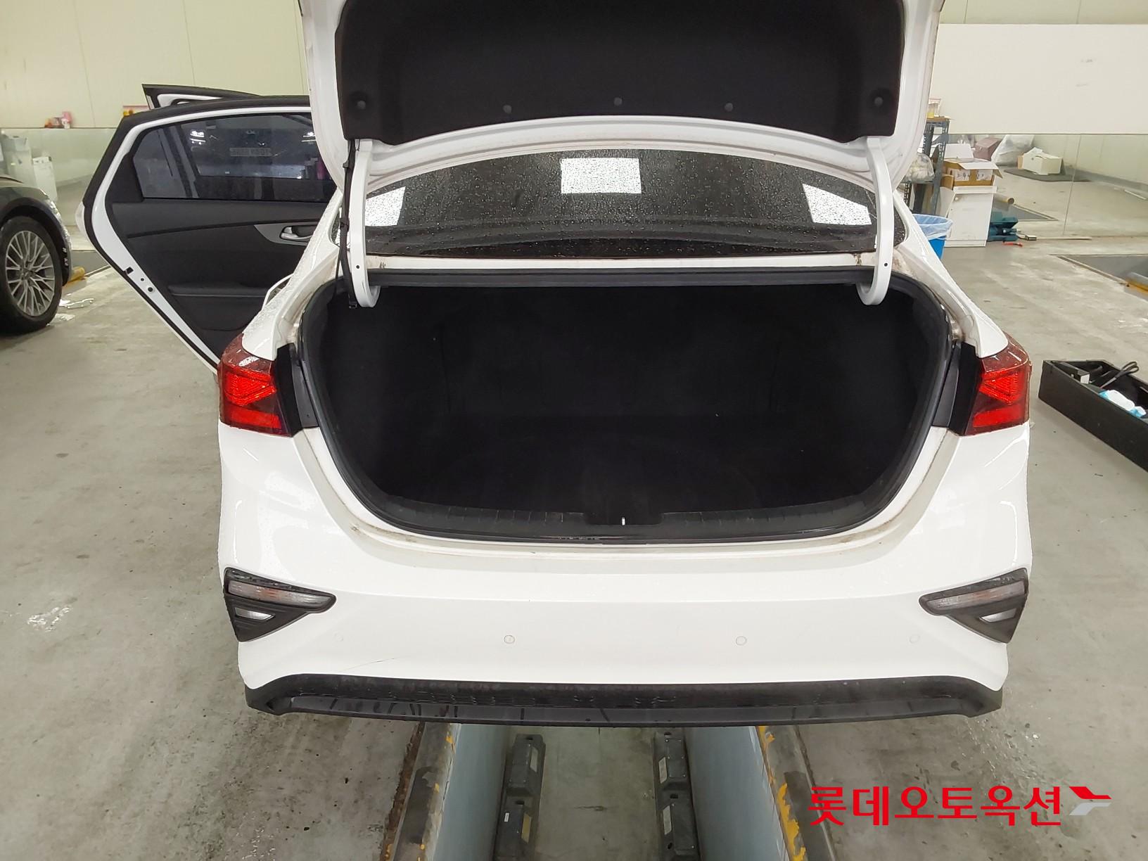 Kia K3 id 3809990 из Кореи 38