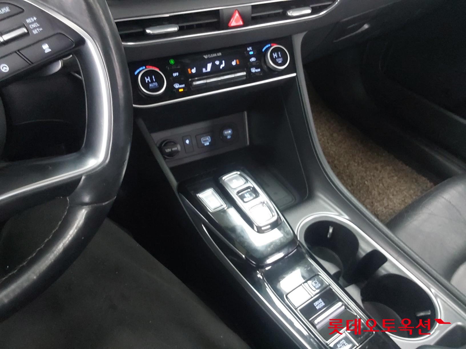 Hyundai Sonata id 3809876 из Кореи 32