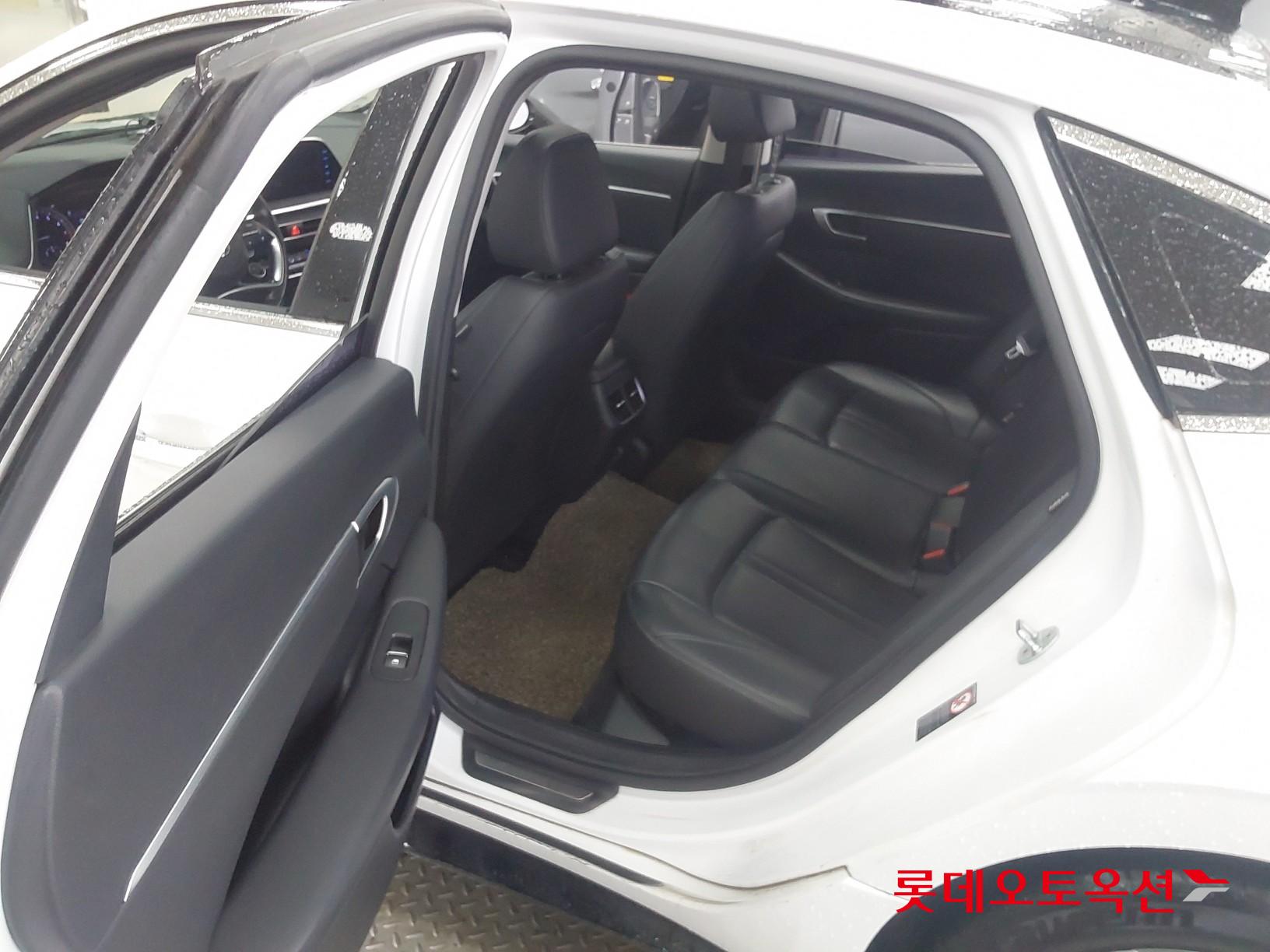 Hyundai Sonata id 3809876 из Кореи 36