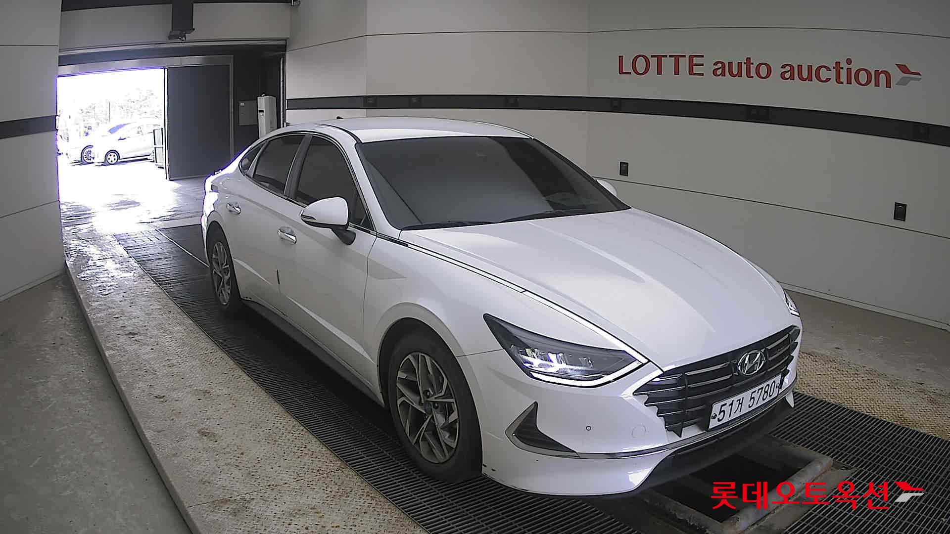 Hyundai Sonata 2020 Белый из Кореи, фото 2