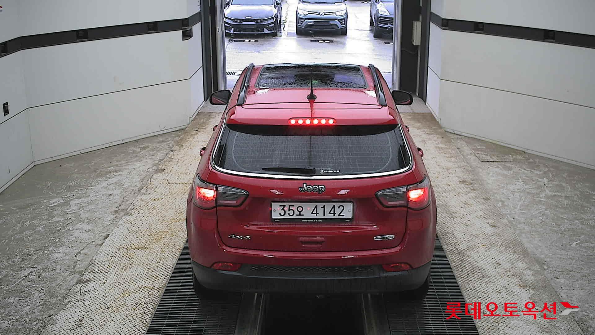 Chrysler Jeep Compass - 17