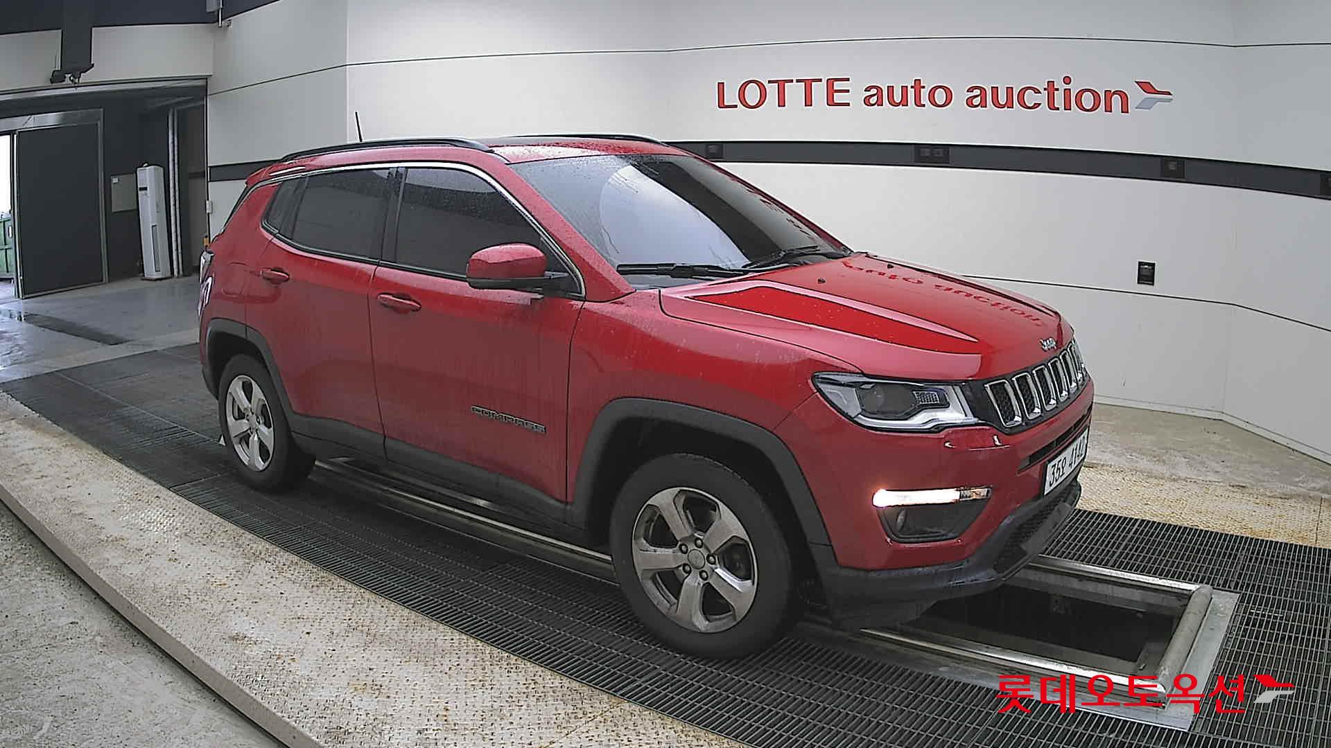 Chrysler Jeep Compass - 23