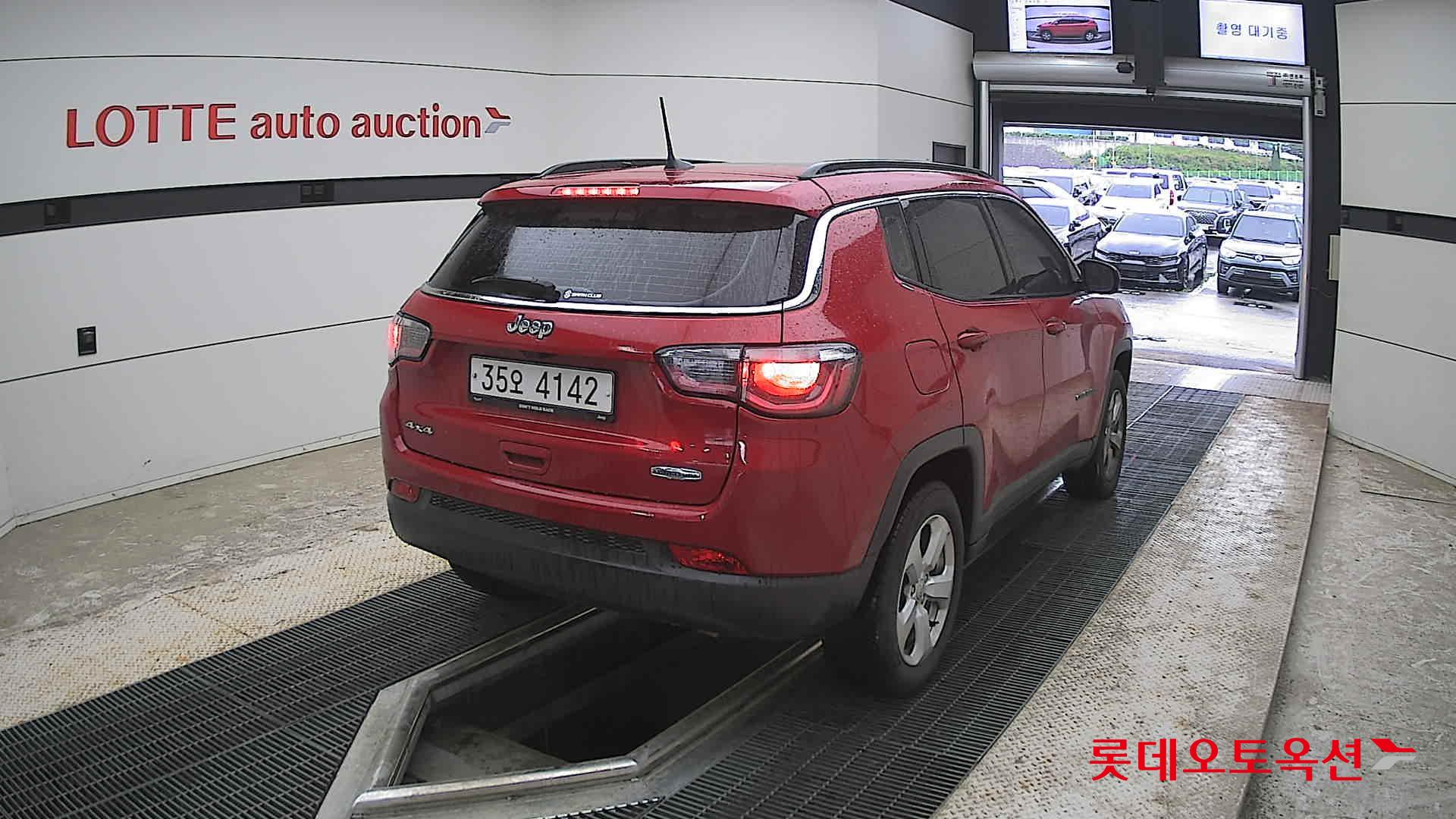 Chrysler Jeep Compass - 18