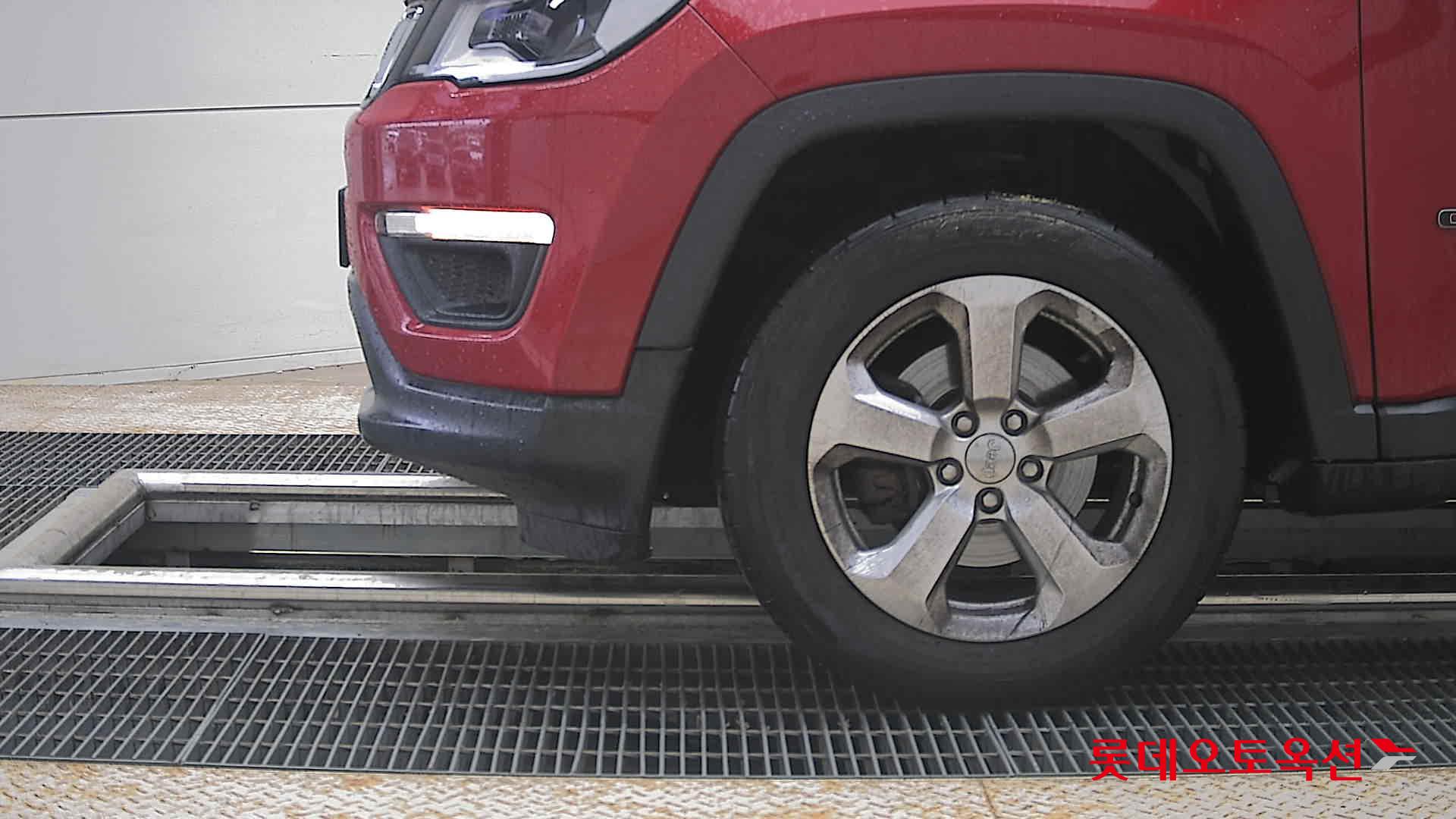 Chrysler Jeep Compass - 25