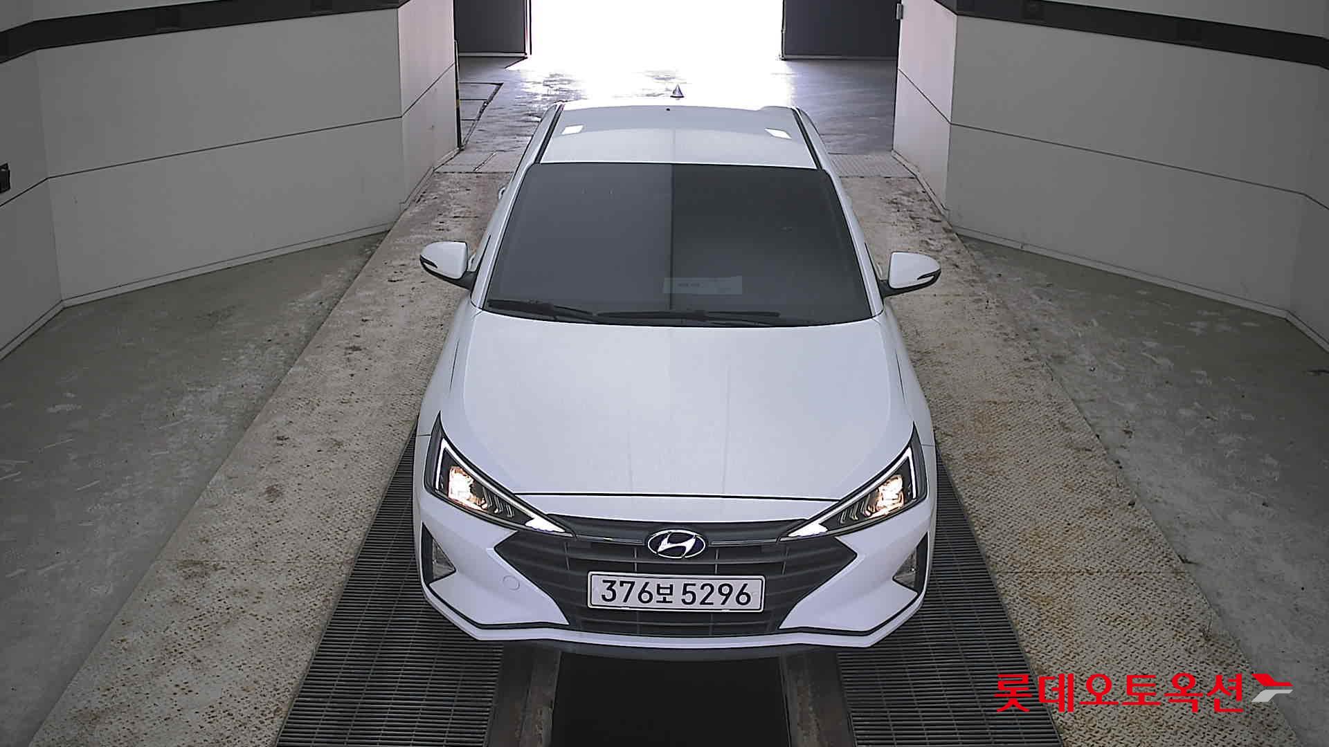 Hyundai Avante id 3822867 из Кореи 8