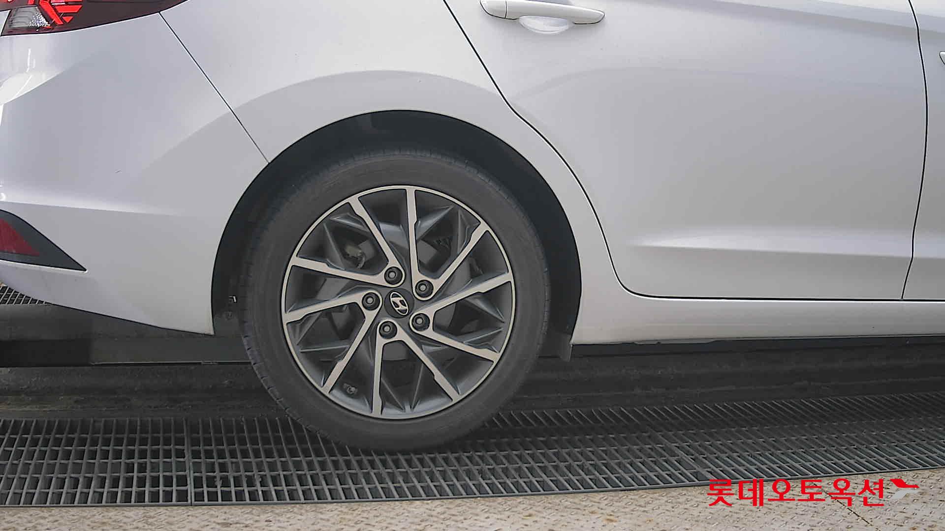 Hyundai Avante id 3822867 из Кореи 24