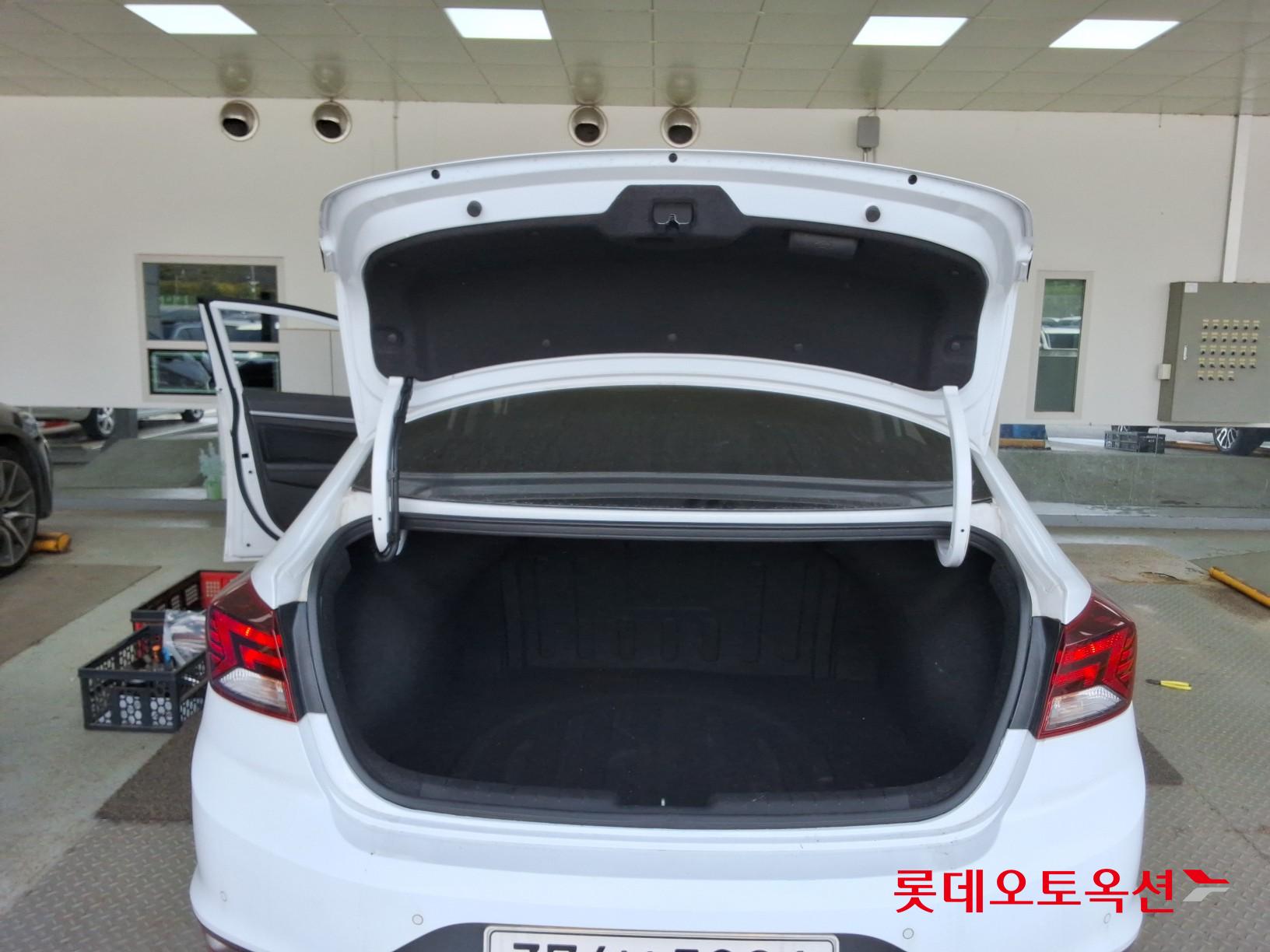 Hyundai Avante id 3822867 из Кореи 37