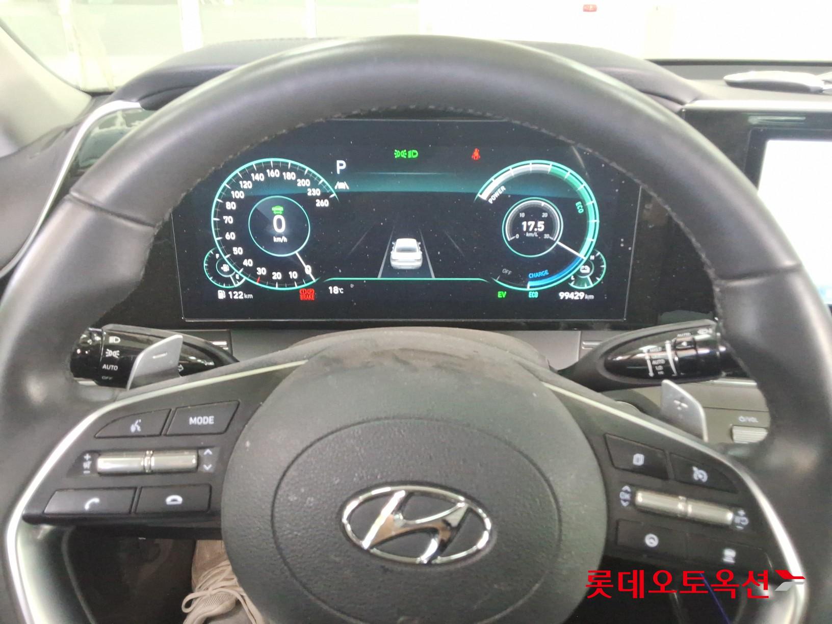 Hyundai Grandeur Hybrid id 3840258 из Кореи 29