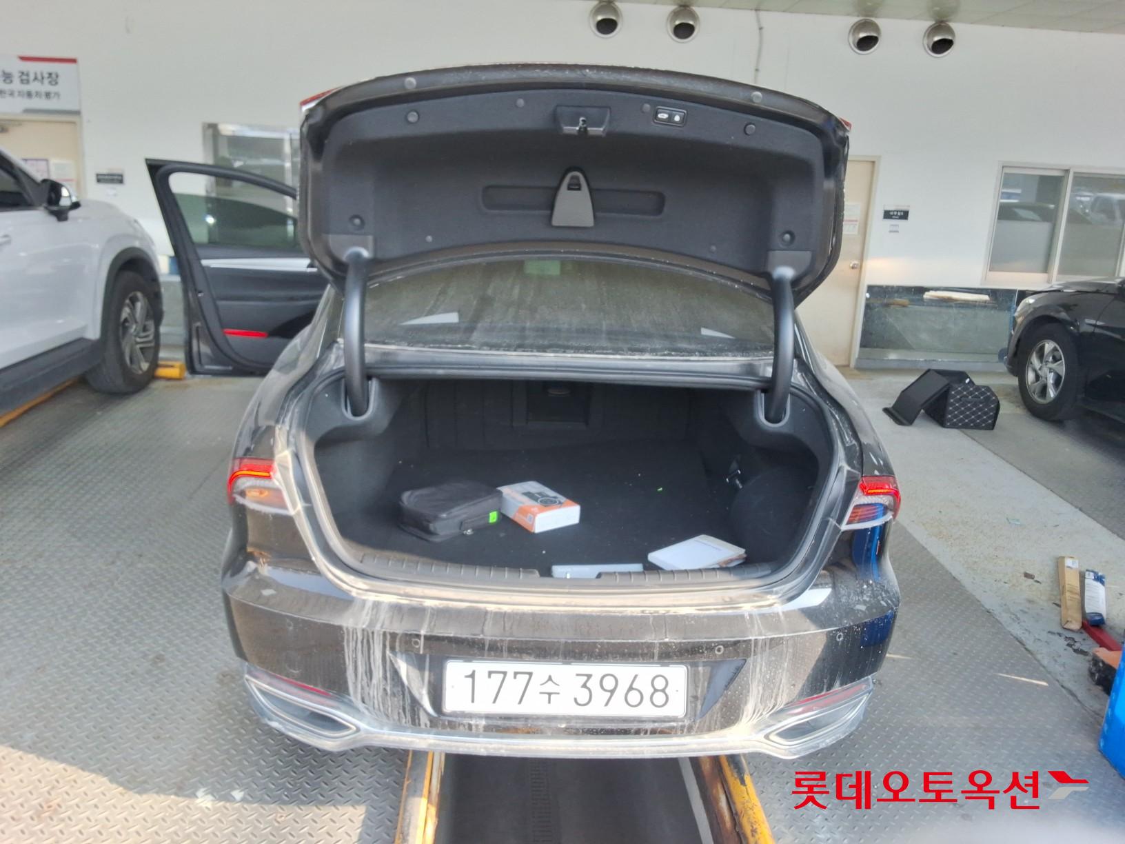 Hyundai Grandeur Hybrid id 3840258 из Кореи 38