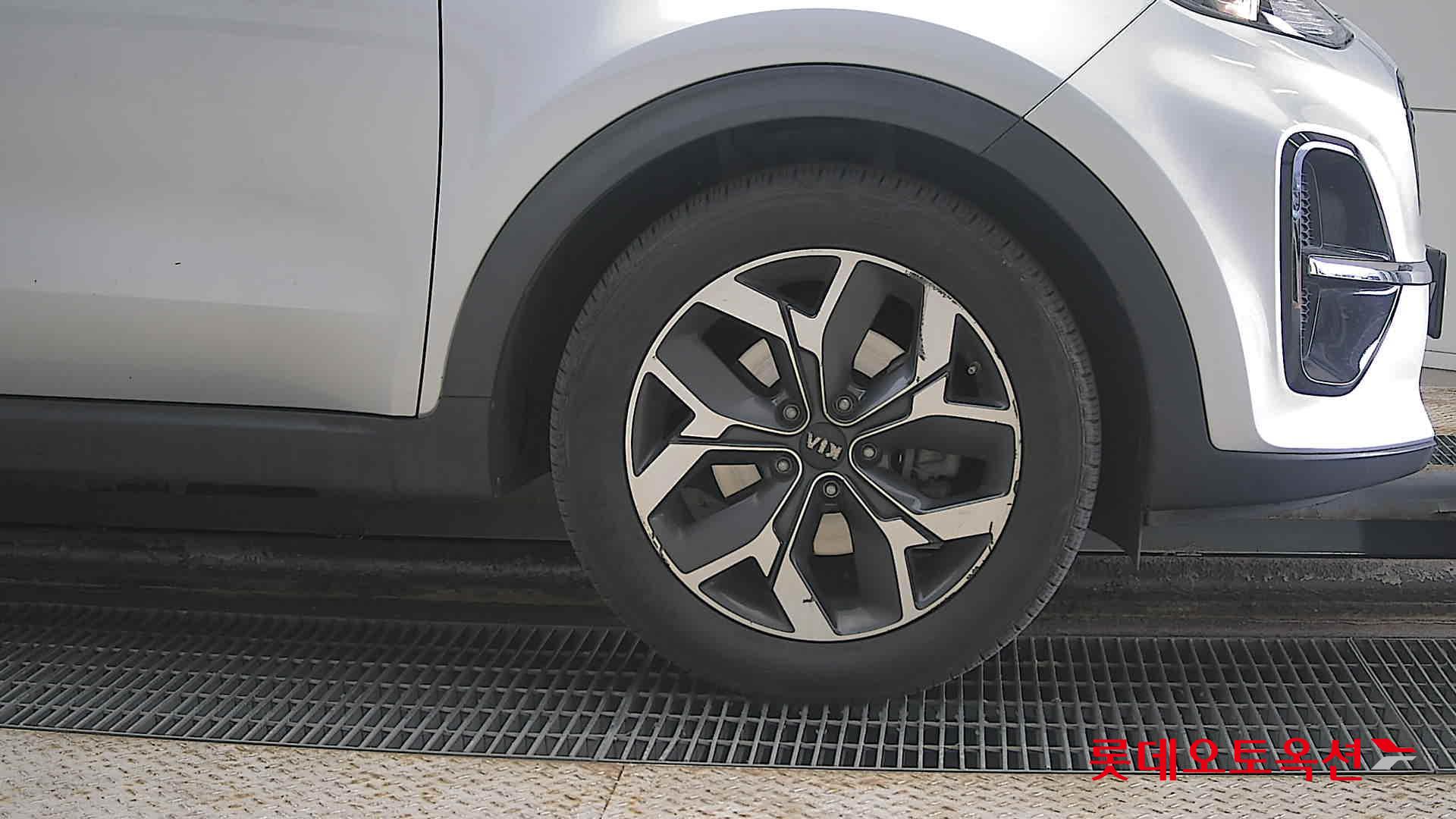 Kia Sportage id 3803762 из Кореи 23