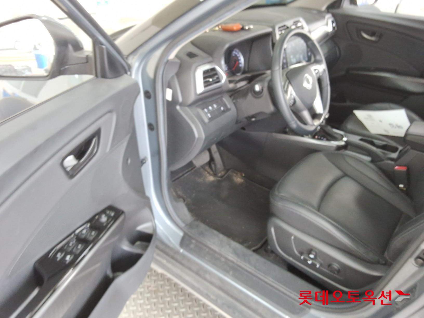 سانغ يونغ تيفولي