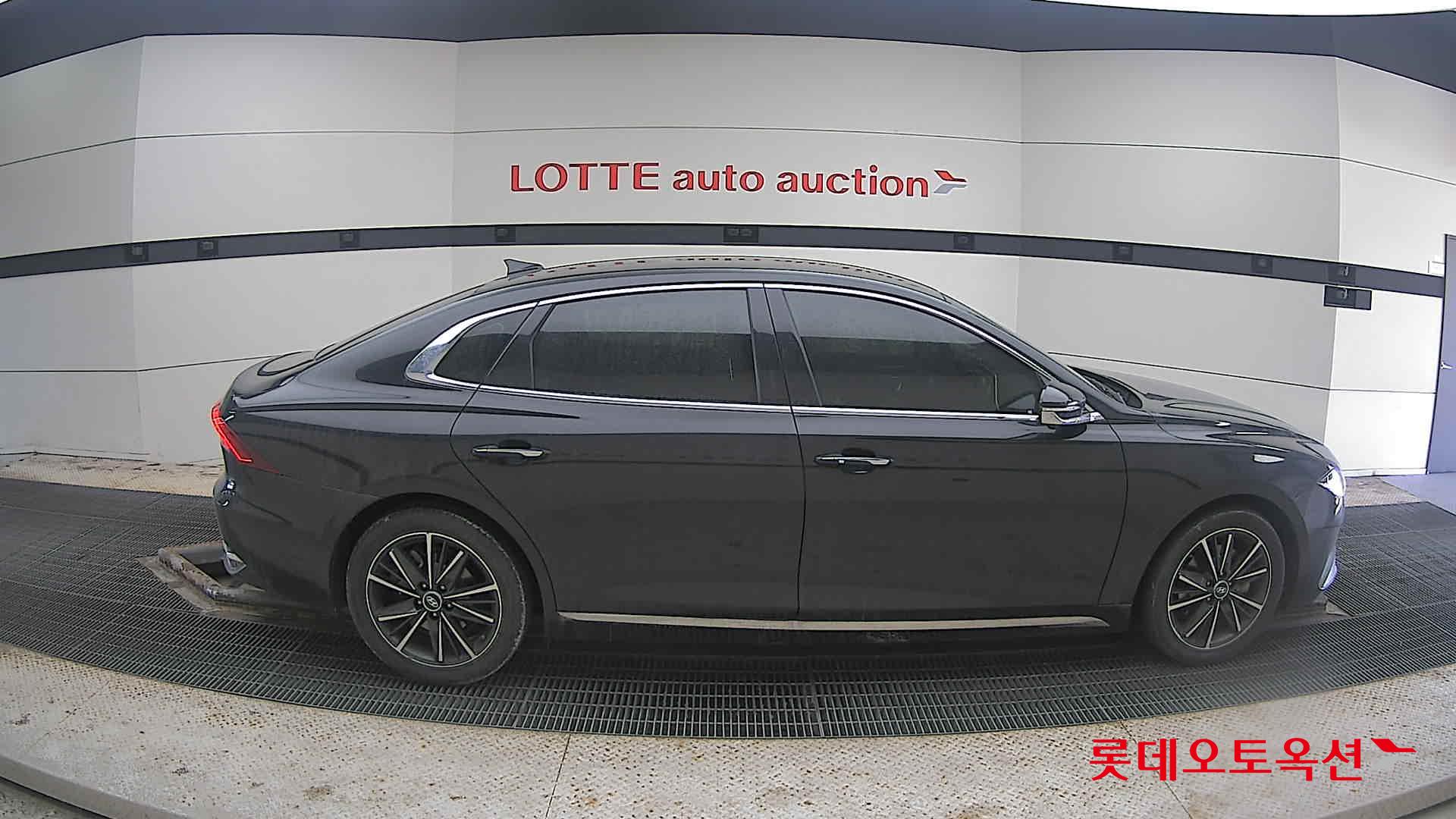 Hyundai Grandeur 2022 Черный из Кореи, фото 3