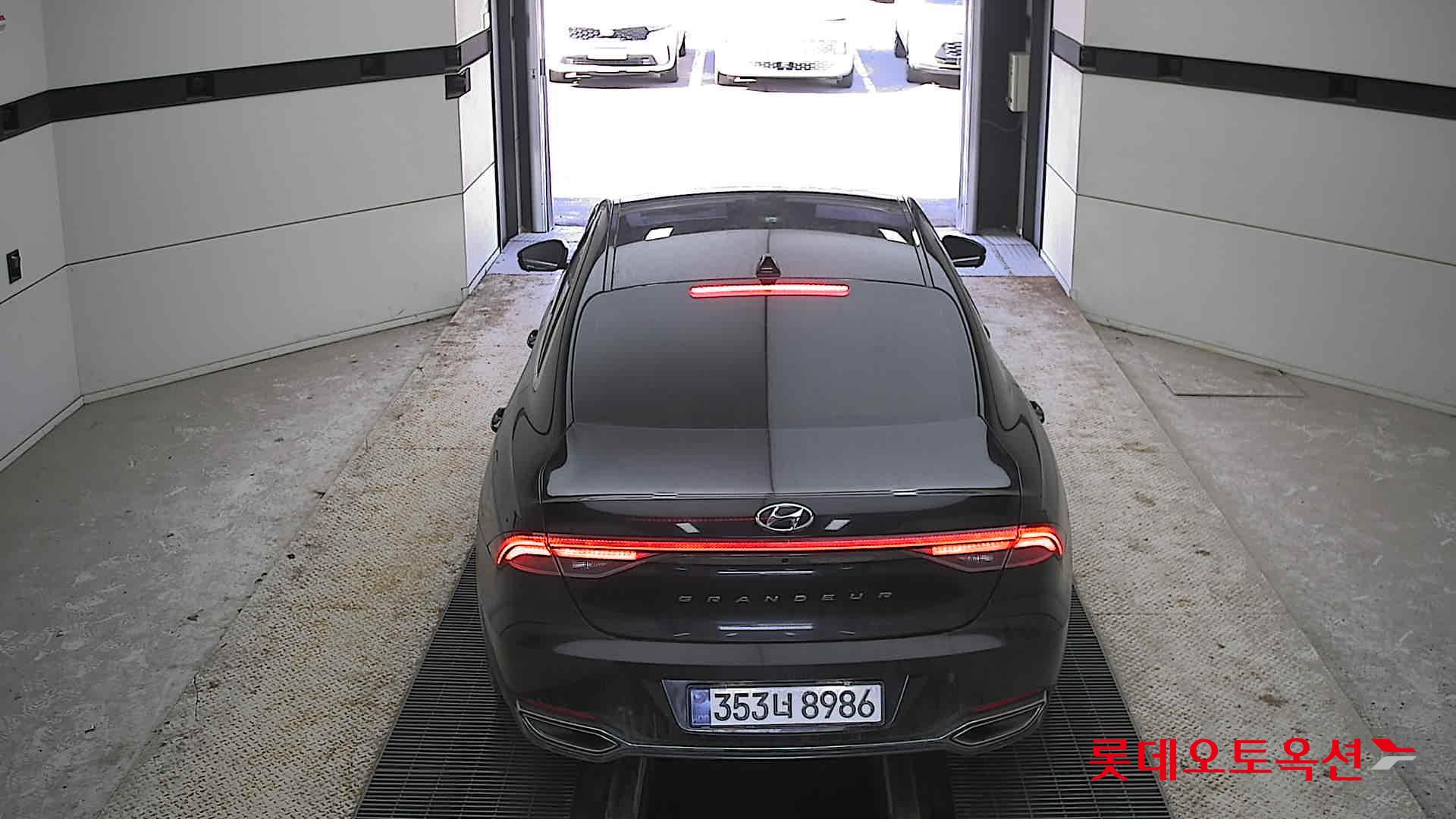 Hyundai Grandeur 2022 Черный из Кореи, фото 5