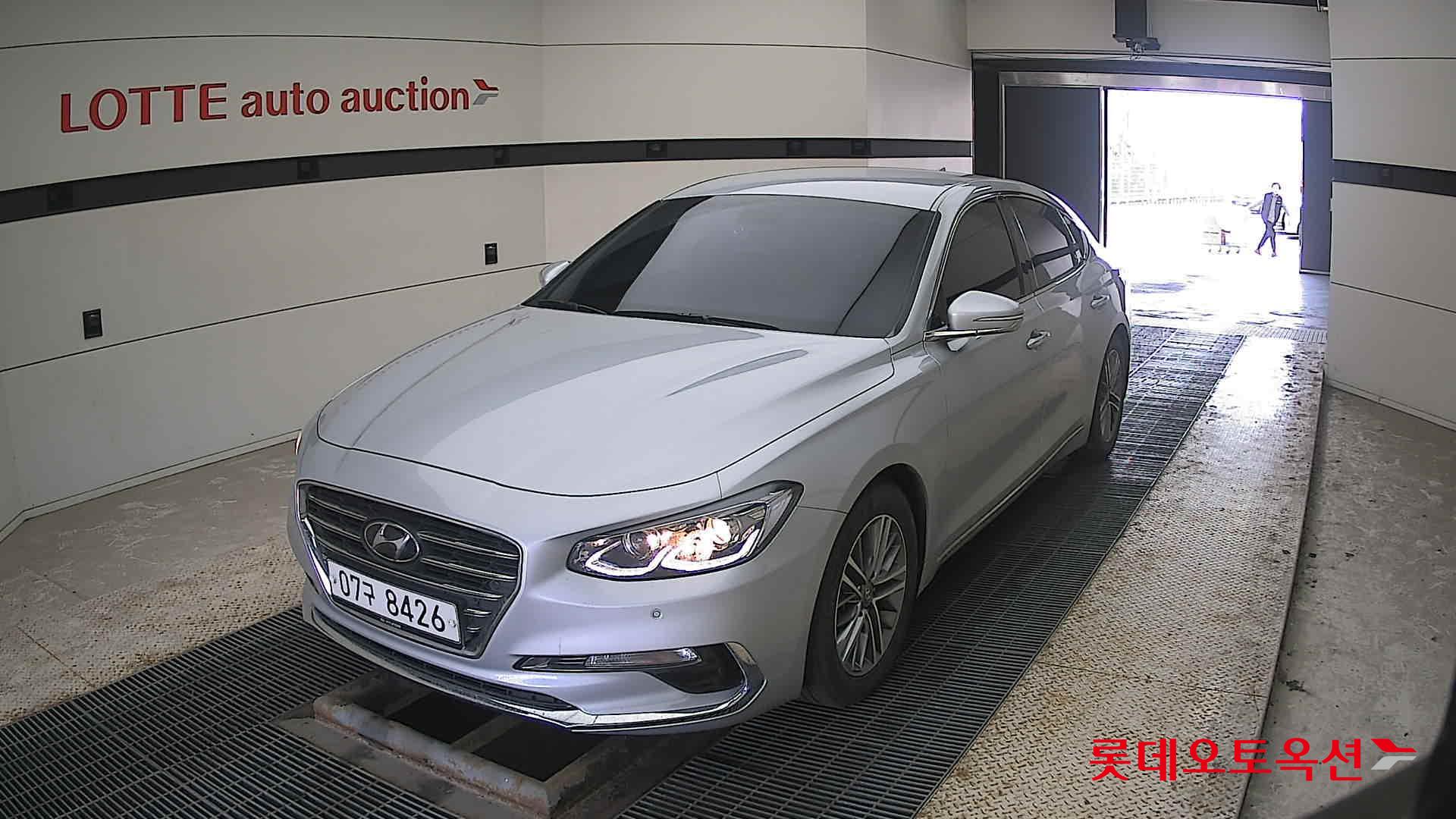 Hyundai Grandeur 2018 Другое из Кореи