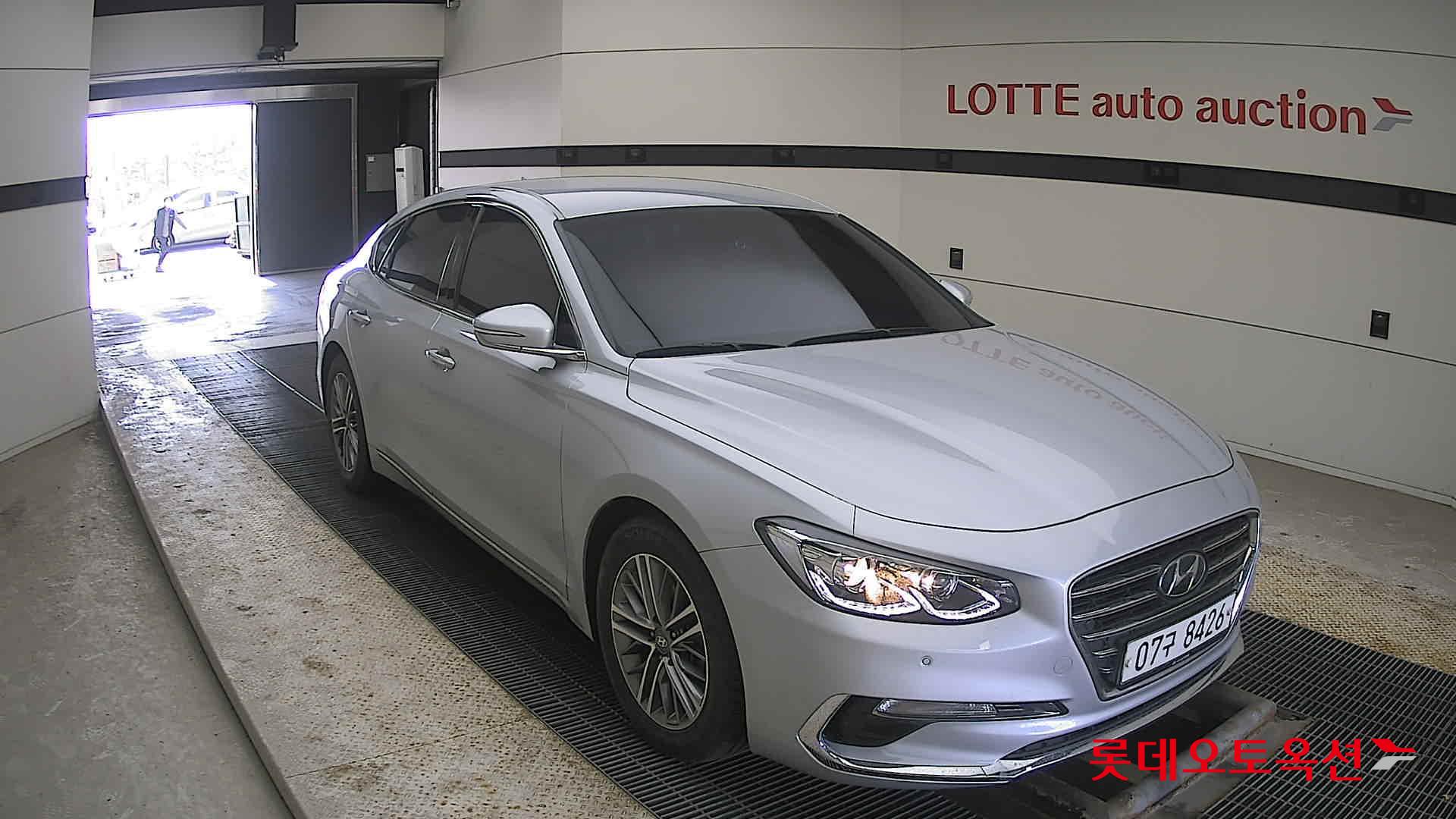 Hyundai Grandeur 2018 Другое из Кореи, фото 2