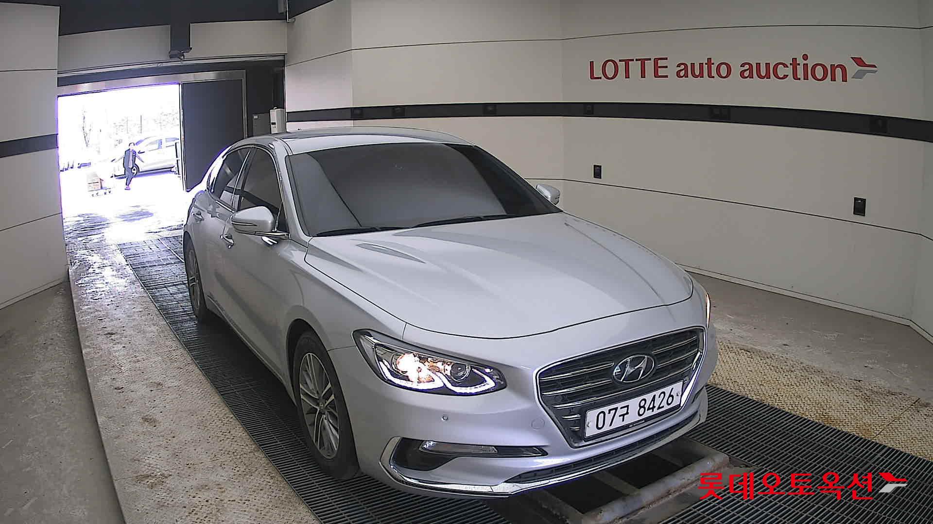 Hyundai Grandeur id 3816333 из Кореи 15