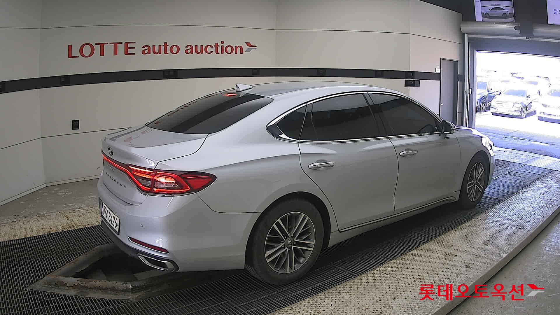 Hyundai Grandeur id 3816333 из Кореи 19
