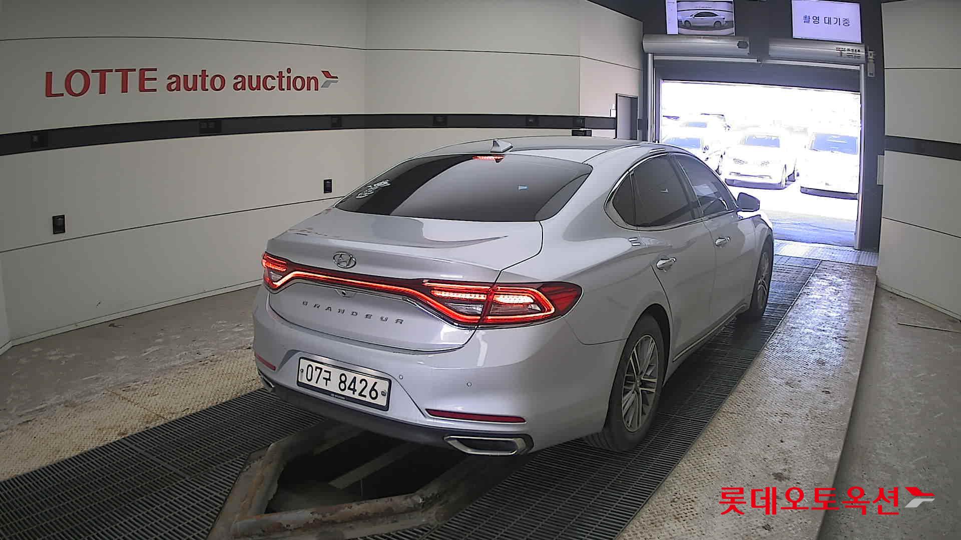 Hyundai Grandeur id 3816333 из Кореи 20
