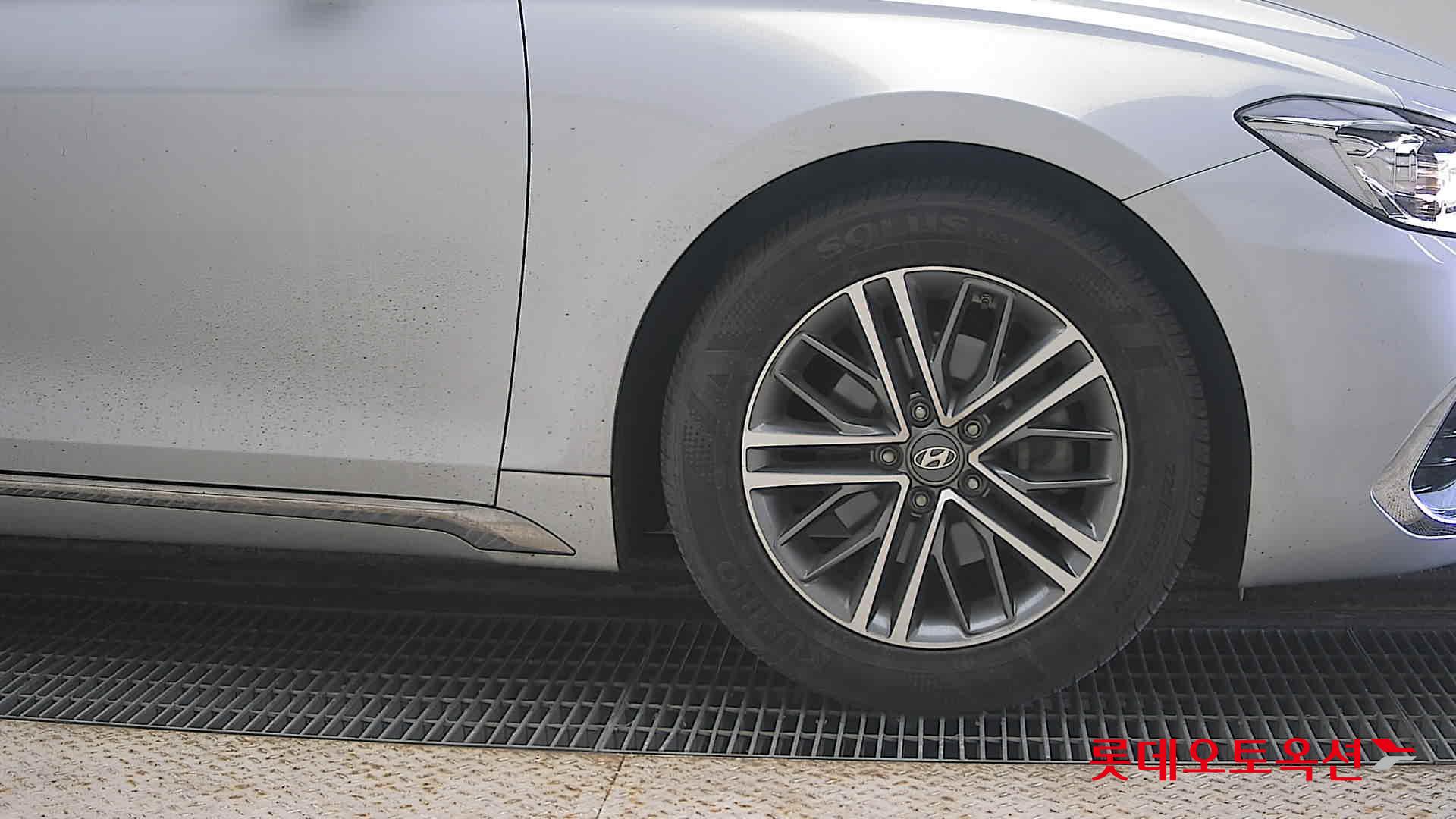 Hyundai Grandeur id 3816333 из Кореи 23